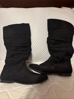 Target Black Slouchy Knee-High Heeled Boots